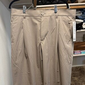 lululemon athletica Men's Tan Pleated Chinos
